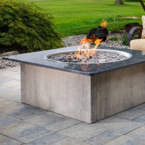 Belgard Artform Panel 18x36 Closed End Scandina