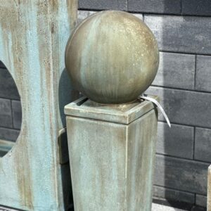 Classic Home and Garden, Dorset Sphere Fountain