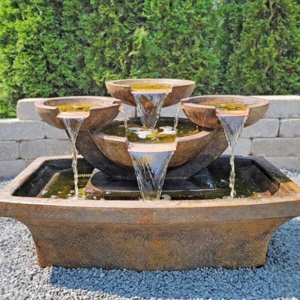 Stonecasters, Milano Fountain