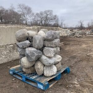 Boulders Iron River 15-20"