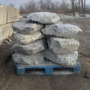 Boulders Iron River 24-36"
