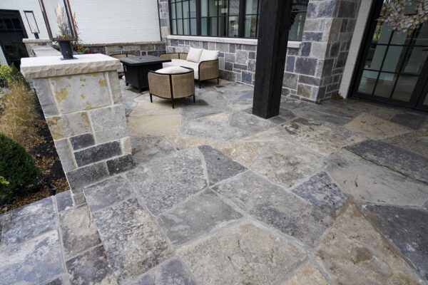 Flagstone Graphite