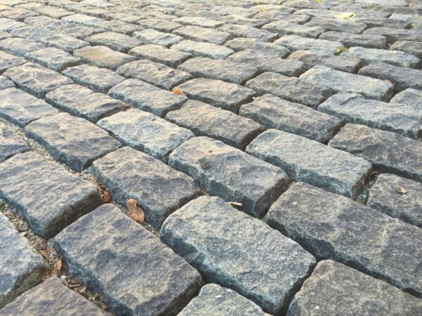 Black Granite Cobble 5x5x9 - Image 4