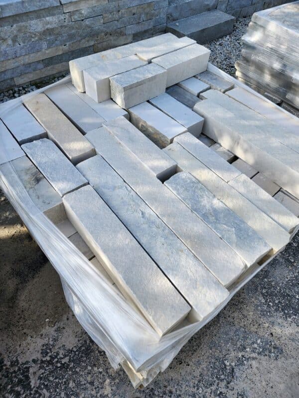 Paver Superior Lawn Edging 4"x4" Ton