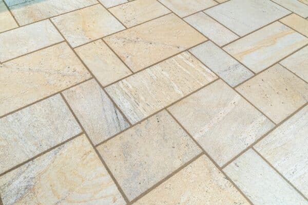 Kodiak Granite Paver 1" - 150.5 sf Bundle - Image 2