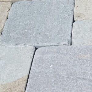 Bluestone Tumbled Pavers, Blue/Full Range