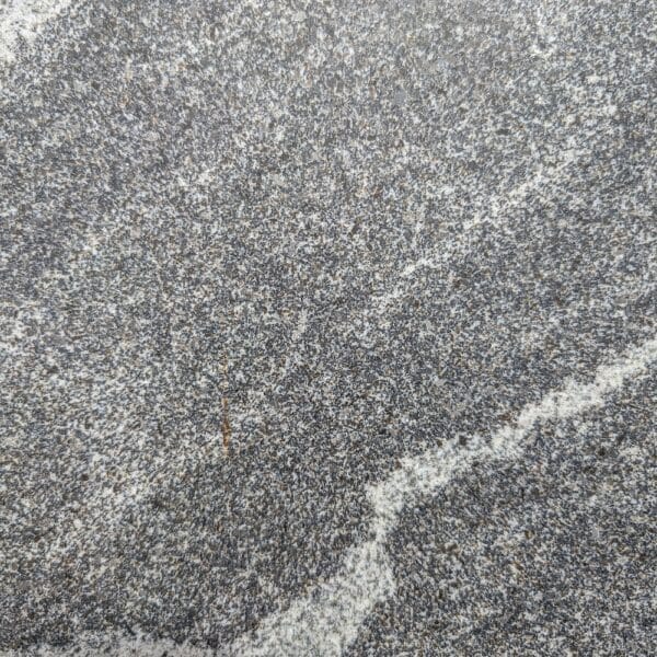 Slab T&M American Mist 1.25" Sq.Ft.