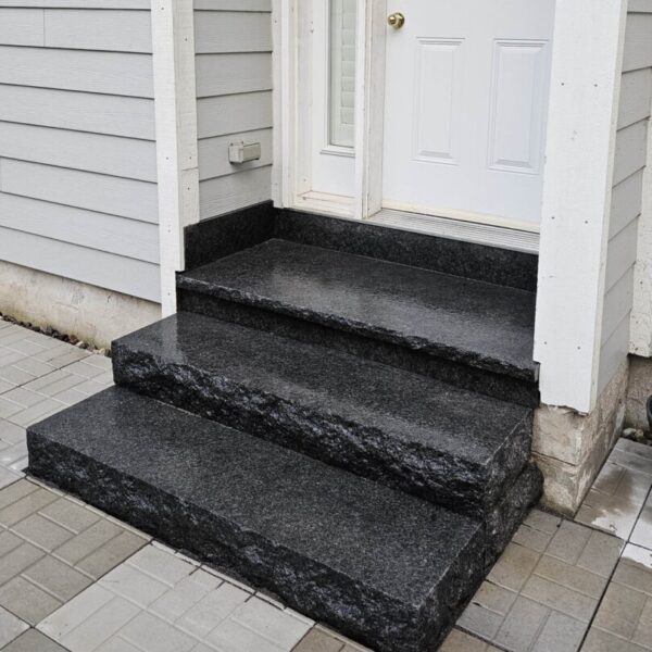 Steps Highland Black Rocked 16"x72" - Image 2