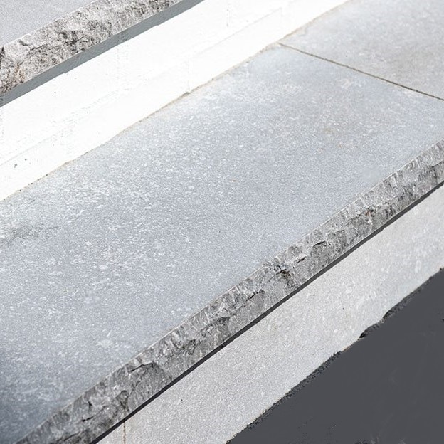 Black River Tread, Natural Edge 14x48x2