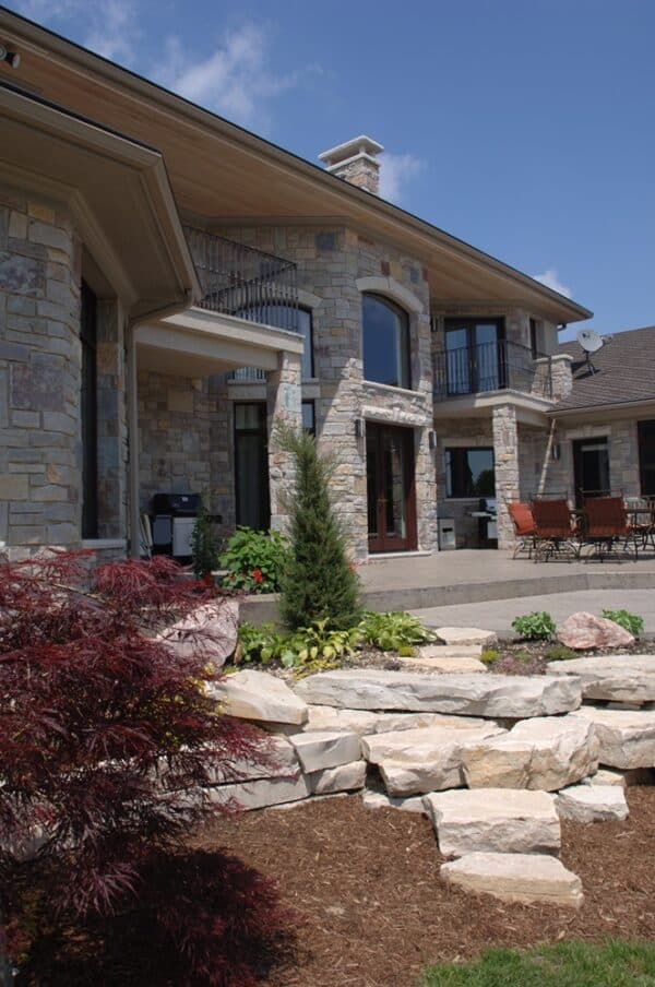 Veneer Chilton Country Manor - Image 2