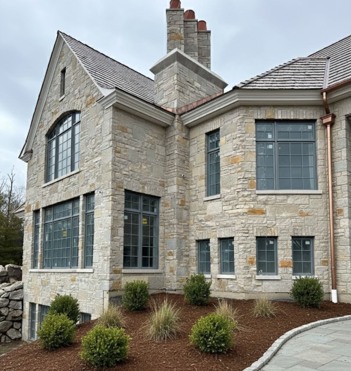 Veneer Oakfield Country Manor - Image 2