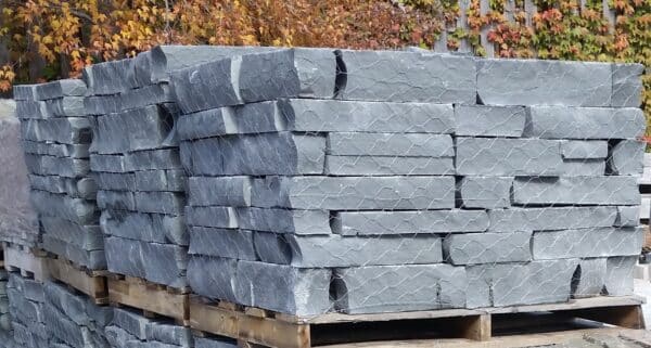 Veneer Bluestone 2-6" Heights - Image 7